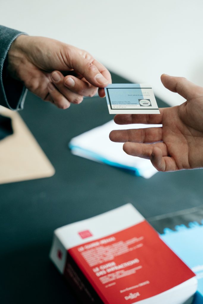 Nous défendons les usagers de produits à base de CBD qui sont injustement poursuivis devant les tribunaux pour conduite sous stupéfiants ! 